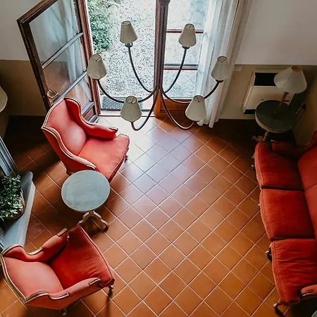Appartement Charming Two-level Loft In Parco Della Magona